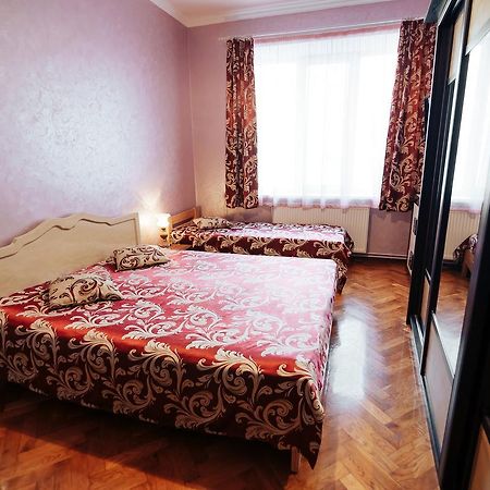 ايفانو - فرانكيفسك Centreville Apartments المظهر الخارجي الصورة