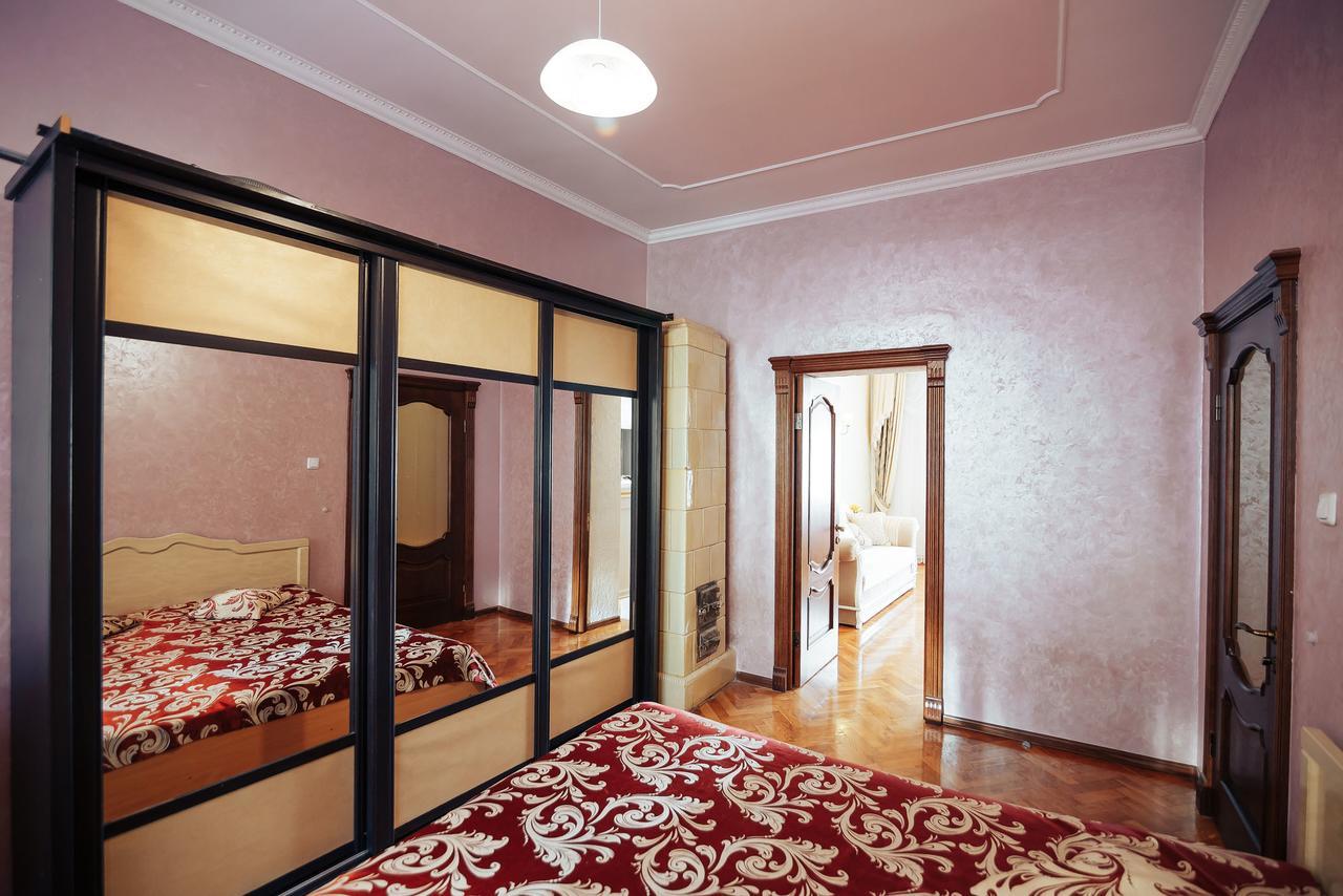 ايفانو - فرانكيفسك Centreville Apartments المظهر الخارجي الصورة