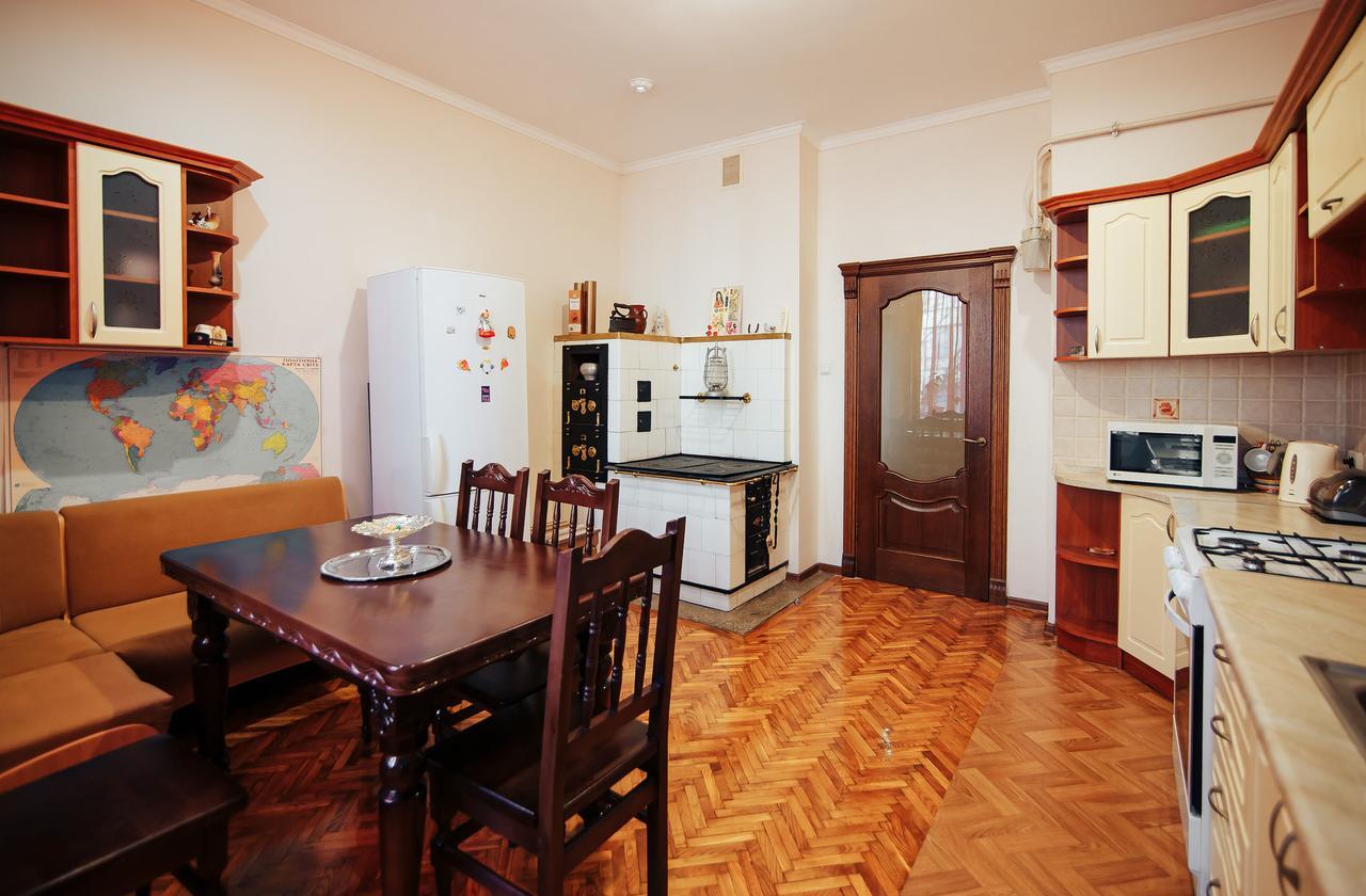 ايفانو - فرانكيفسك Centreville Apartments المظهر الخارجي الصورة